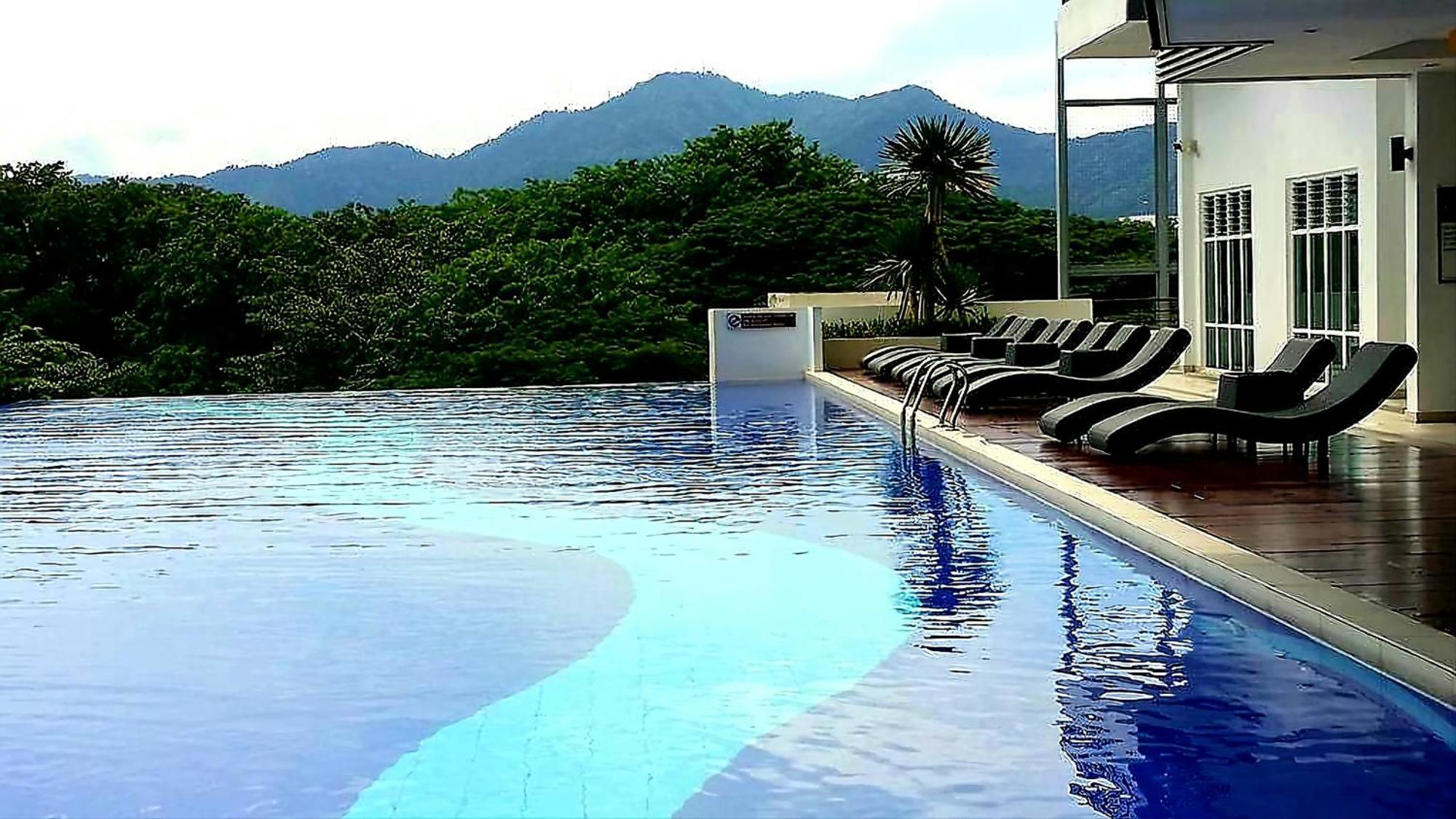 Ipoh City Centre Majestic 2 Room Holiday Suite By City Home Empire Ngoại thất bức ảnh